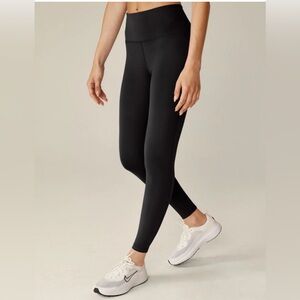 Beyond yoga Powerbeyond Strive HW Midi Legging - Large